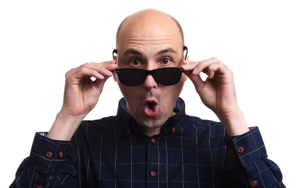 Astonished Man Looking You Surprised Bald Guy Wearing Sunglasses Isolated — Stock Photo, Image