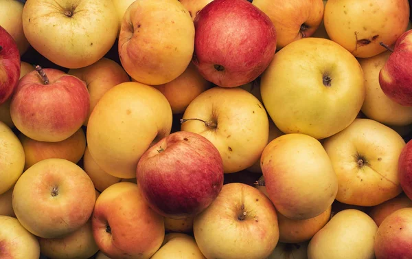 Купа Свіжих Сирих Яблук Вид Зверху Здорове Харчування Фону — стокове фото