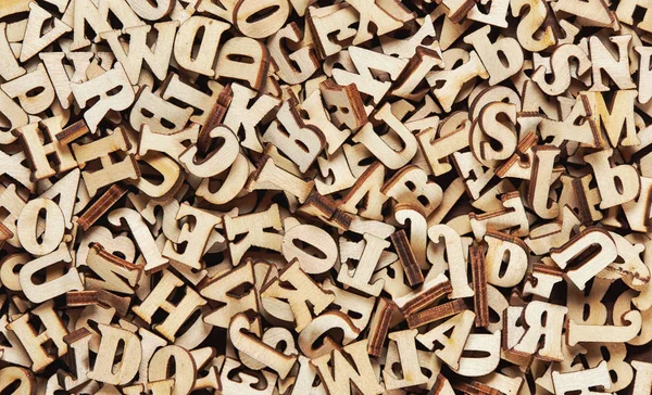Montón de letras inglesas de madera — Foto de Stock