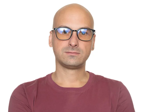 Portret łysego mężczyznę noszący okulary. Izolowane — Zdjęcie stockowe