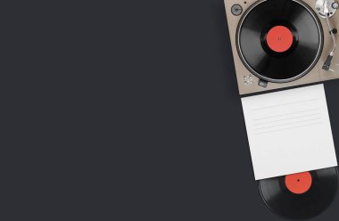 Vinil plaklı vinil turntable. Üst görünüm.