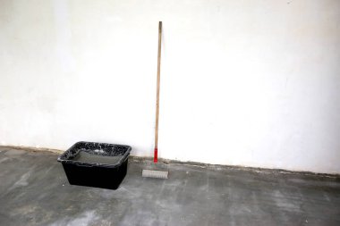 sözleşme ressam boyama garajda yerde ev satan hızlandırmak için