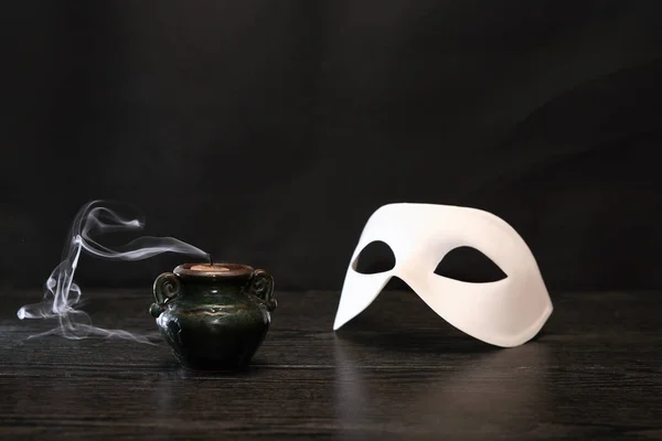 White Classical Venetian Mask Extinguished Candle Dark Background — Stock Photo, Image