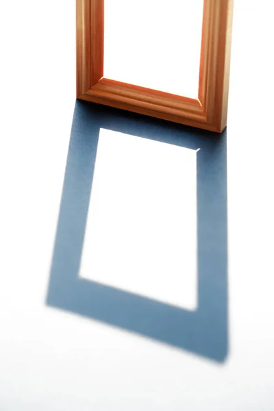 Quadro de madeira com sombra — Fotografia de Stock