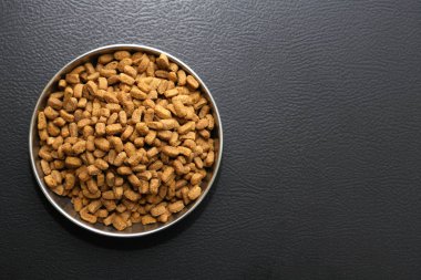 Evcil hayvanlar için Kuru gıda