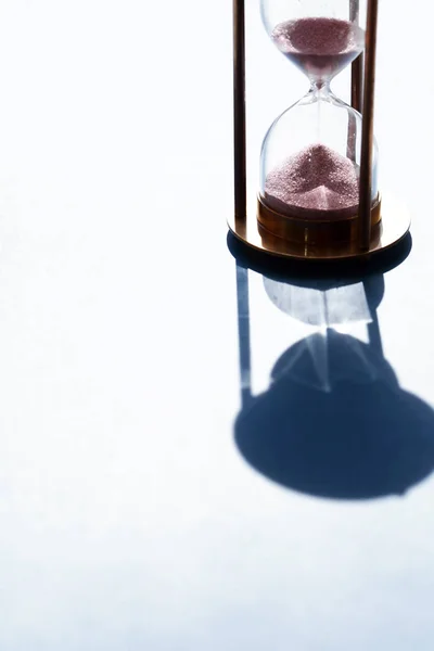 Hourglass Against Sunlight — Stock Photo, Image