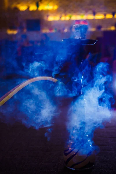 Hermoso Humo Cuenco Una Cachimba Primer Plano —  Fotos de Stock