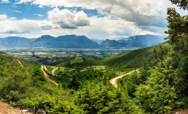 Dağ manzarası, Yunanistan yaz gün