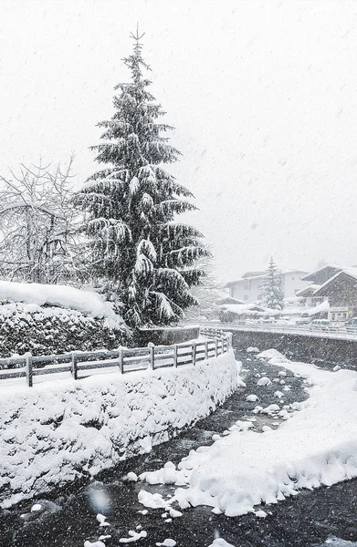 キルヒベルク チロル 冬します 猛吹雪 — ストック写真