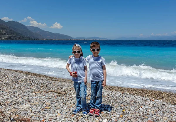 Boys Twins Diakopto Greece Gulf Corinth Waves Storm — Stock Photo, Image