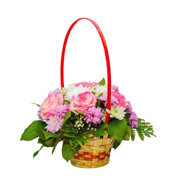 Üzerinde beyaz izole çiçekli sepet