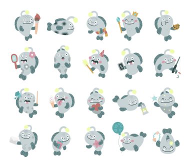 Anglerfish karakteri farklı duygular göstererek İskandinav tarzında dizilmiş ve elinde hediye, balon, kurabiye, fener gibi nesneler tutarken deniz atmosferinde su altında poz veriyor.