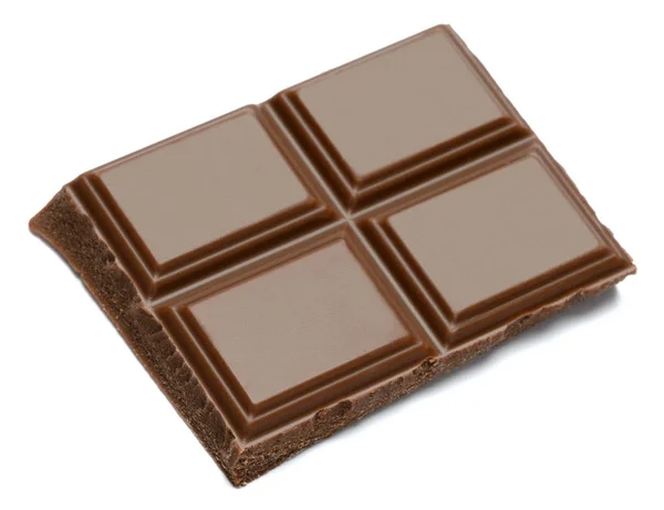Pedaços de chocolate orgânico de leite isolados no fundo branco — Fotografia de Stock