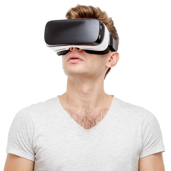 Άνδρας με γυαλιά εικονικής πραγματικότητας — Φωτογραφία Αρχείου