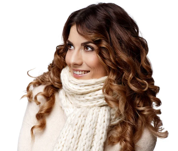 Beautiful young woman in knitted wool sweater smiling — Stock Photo, Image