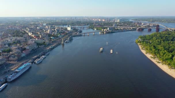 Aerial view of the Podolsky district of Kyiv, Ukraine — Stock Video