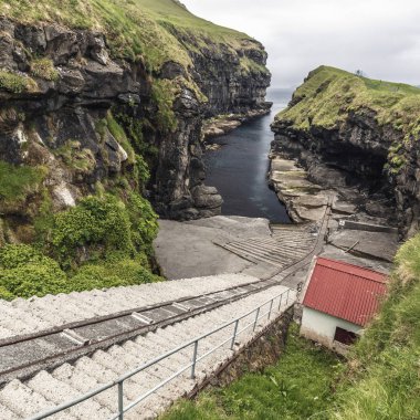 Gjogv faroe Island ünlü doğal limanlar