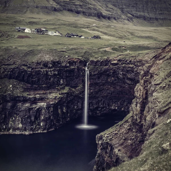Vista Cascada Gasadalur Isla Faroe —  Fotos de Stock