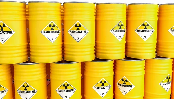 Radyoaktif Sarı Varil Işleme Görüntü — Stok fotoğraf
