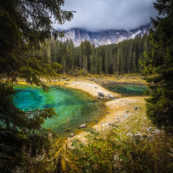 Vista Diferente Famoso Lago Carezza — Fotografia de Stock