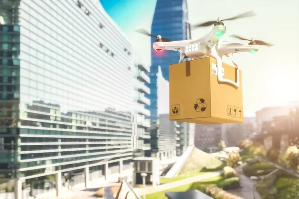 Shipping drone in town — Stock Photo, Image