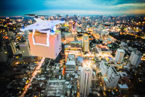 Delivery drone at work, — Stock Photo, Image