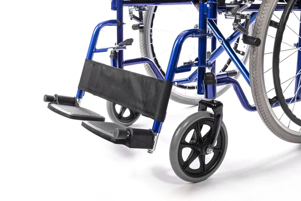 Rollstuhl auf weißem Hintergrund — Stockfoto