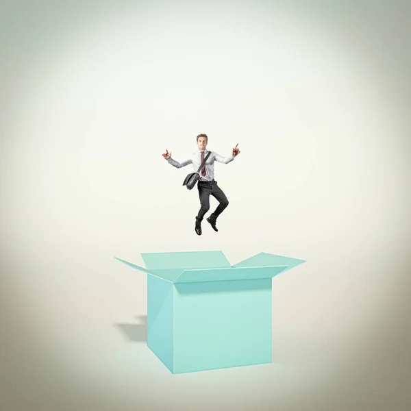 Think outside of the box concept — Stock Photo, Image