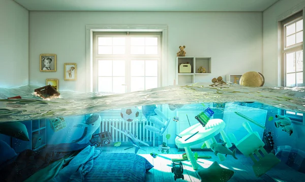 Overstroomde slaapkamer vol speelgoed drijvend in het water. — Stockfoto