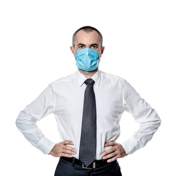 Zakenman Chirurgisch Masker Voor Bescherming Tegen Coronavirus Covid Virus Geïsoleerd — Stockfoto