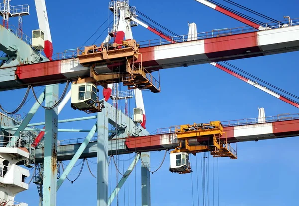 Large Cranes Used Loading Containers Ships — Stock Photo, Image