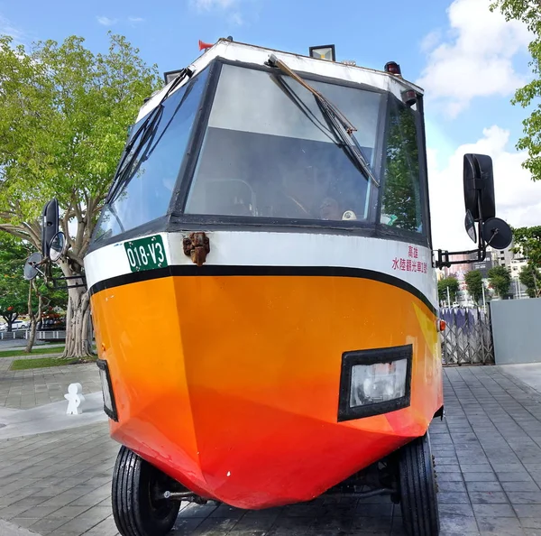 Kaohsiung Taiwan Junio 2018 Este Autobús Turístico Anfibio Muestra Los — Foto de Stock