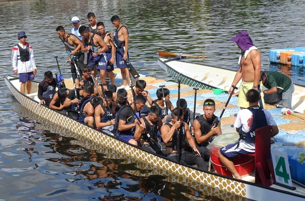 Kaohsiung Tajwan Czerwca 2018 Zespół Żeglarzy Navy Przygotowuje Nadchodzące Wyścigi — Zdjęcie stockowe