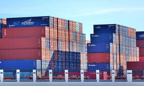 Kaohsiung Taiwan Maggio 2018 Grandi Container Sono Impilati Porto Container — Foto Stock