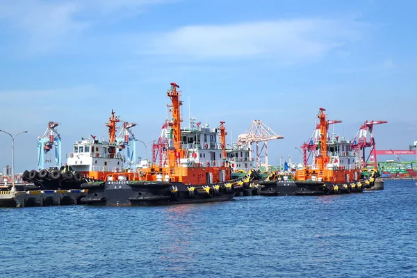 Kaohsiung Taiwan May 2018 Line Tugboats Anchored Kaohsiung Container Port — Stock Photo, Image