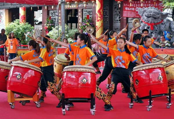 Taiwan Groupe de percussions étudiantes — Photo