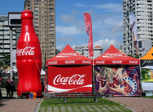 Tenda di visualizzazione promozionale Coca-Cola — Foto Stock