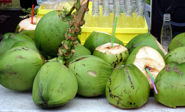 Fresh Coconut Milk — Stock Photo, Image