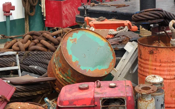 Large Industrial Items Junked Scrap Metal Equipment — Stock Photo, Image