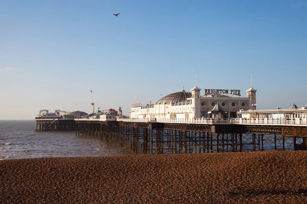 Brighton Velká Británie Března 2014 Brighton Pier Zahřát Jarním Slunci — Stock fotografie