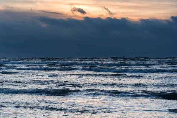 Zonsondergang Tijd Door Baltische Zee Liepaja Letland — Stockfoto