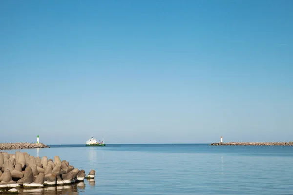 Yaz Letonya Ventspils Noktasının Pier — Stok fotoğraf