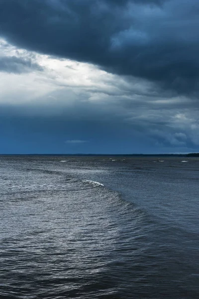 Día Oscuro Junto Golfo Riga Mar Báltico — Foto de Stock