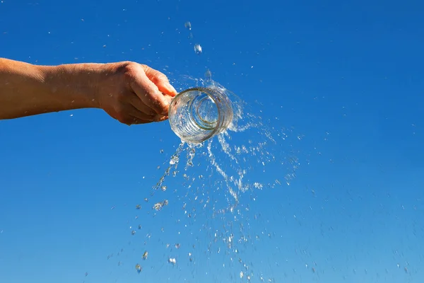 Washing Glass Blue Sky — Stock Photo, Image