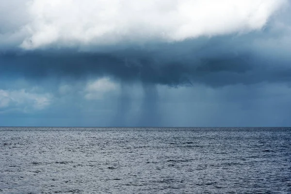 Хмари Над Ризька Затока Балтійського Моря — стокове фото