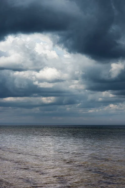 Mračna Nad Rižského Zálivu Baltského Moře — Stock fotografie