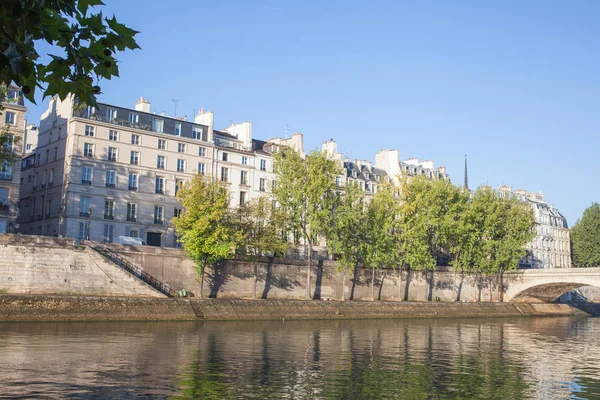 Nasyp River Seine Rano Paryż Francja — Zdjęcie stockowe