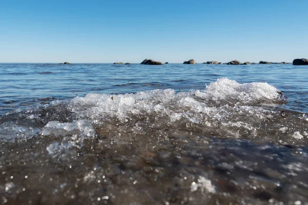 Costa Helada Del Mar Báltico Invierno —  Fotos de Stock