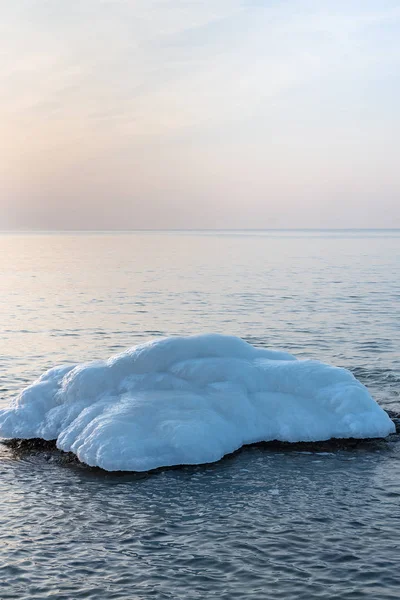 Derretimiento Del Hielo Costa Del Mar Báltico — Foto de Stock