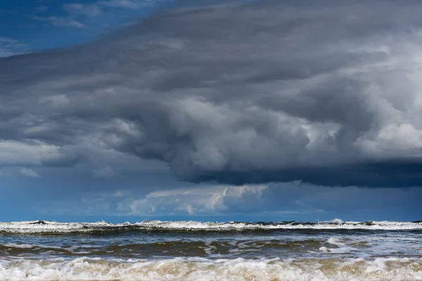 Vista Panorámica Del Día Ventoso Por Mar Báltico Liepaja Letonia — Foto de Stock